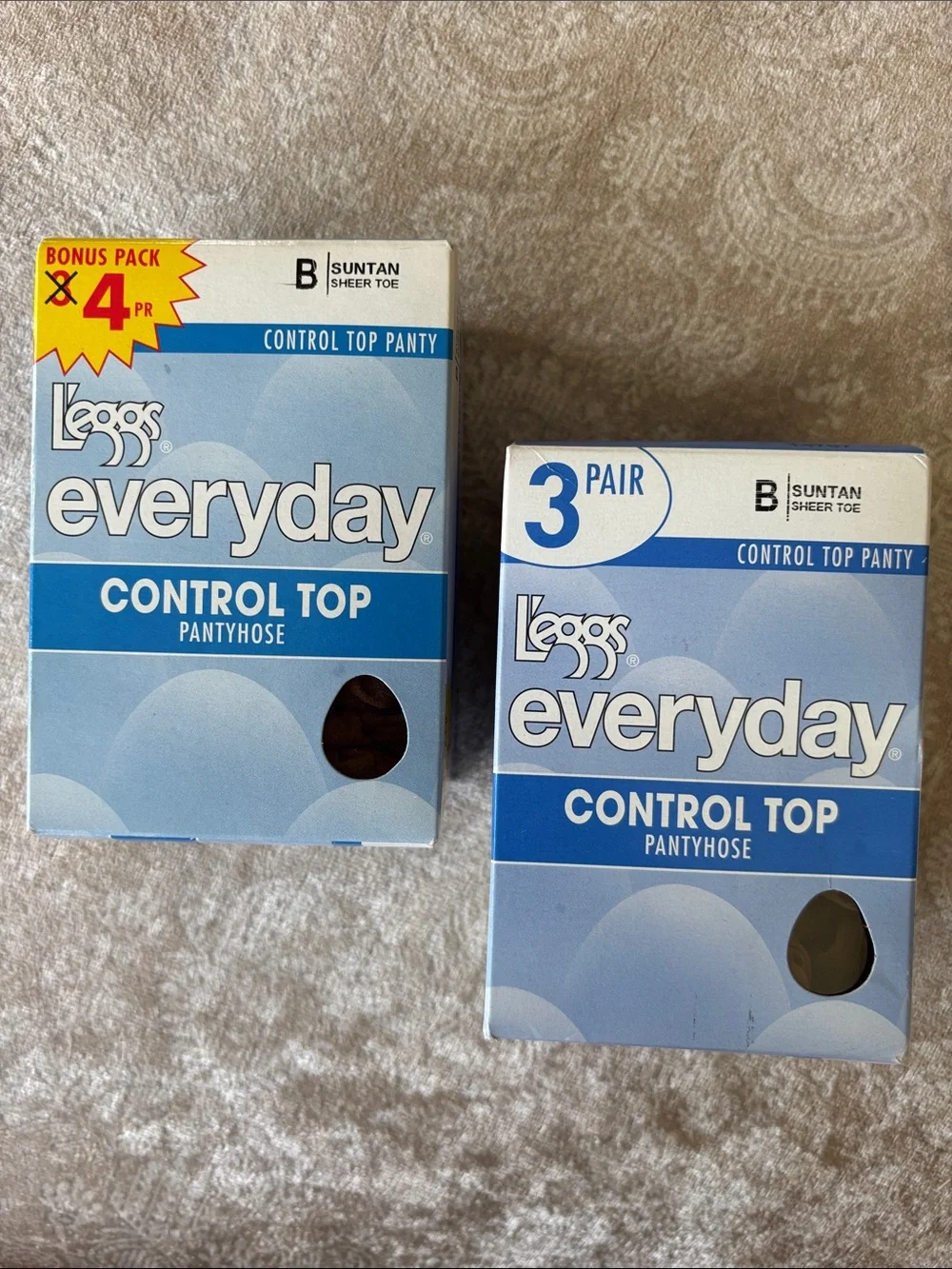 7 Pairs Leggs Everyday Control Top Pantyhose Suntan Sheer Toe Size B Vintage
